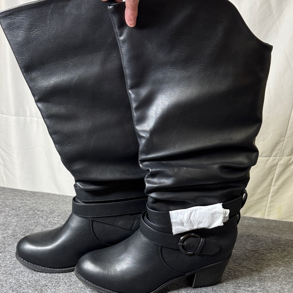 Journee Collection Black Faux Leather Slouch Knee-High Boots Size 9 | Block Heel
